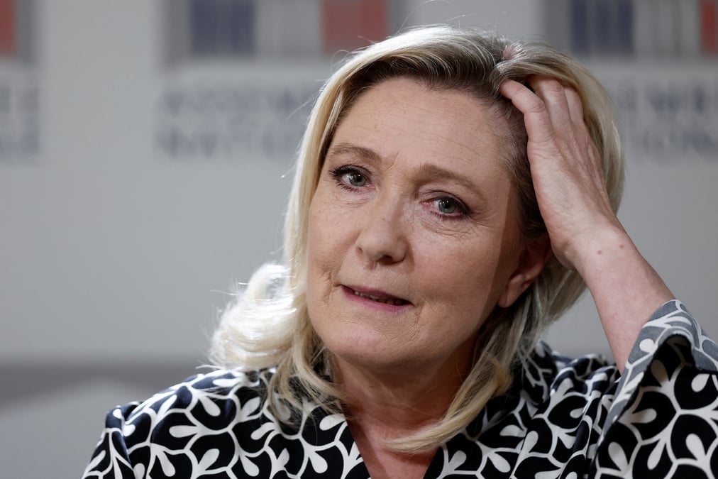 Marine le pen, presidente du groupe rn a l'assemblee nationale