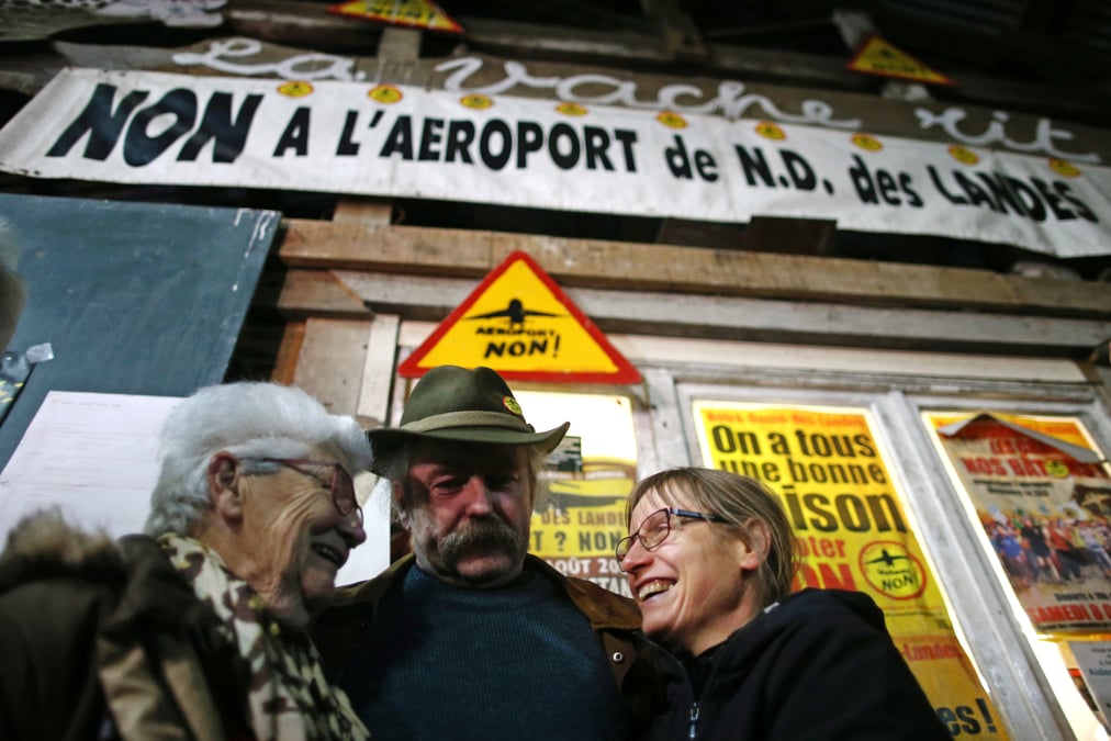 Pres de trois francais sur quatre d'accord pour la fin de nddl