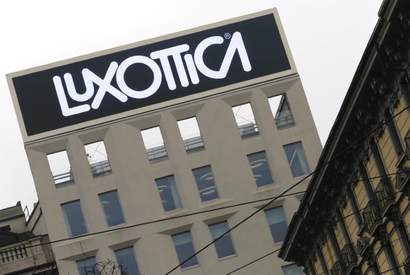 Luxottica achete barberini, le numero un du verre solaire
