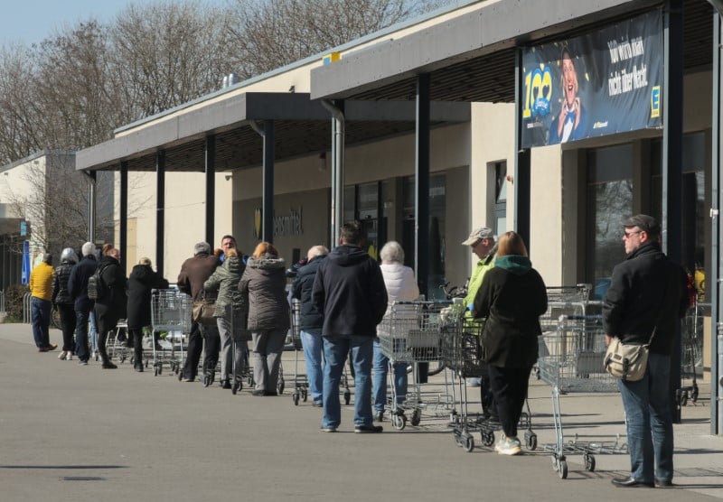 Coronavirus: berlin invite a ne pas surinterpreter la faible mortalite en allemagne