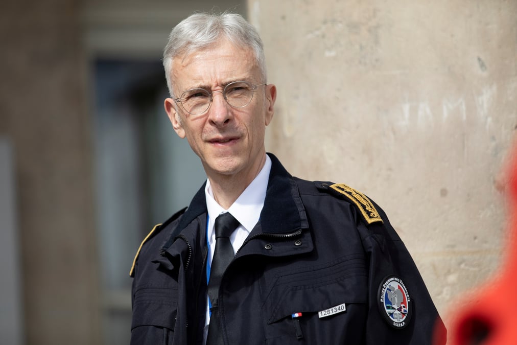 France: le prefet de police de paris vise par une enquete pour faux temoignage