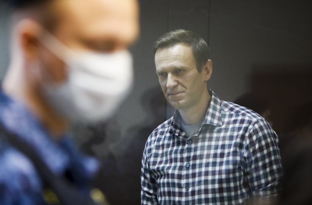 Russie: navalny "plus ou moins" retabli apres sa greve de la faim, selon un responsable penitentiaire