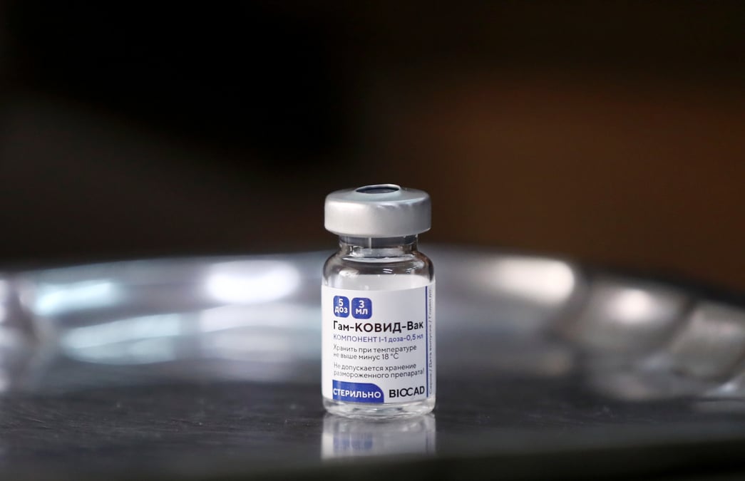 Une demande d'homologation du vaccin russe spoutnik v deposee dans l'ue