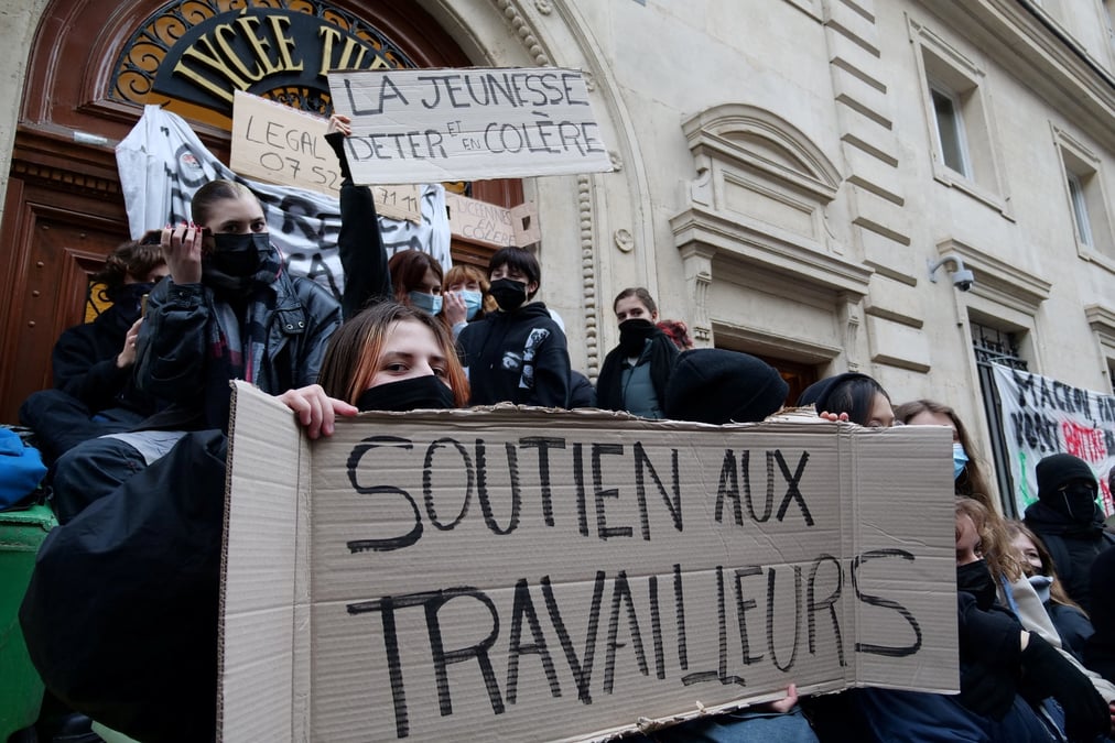Greve nationale en france contre la reforme des retraites