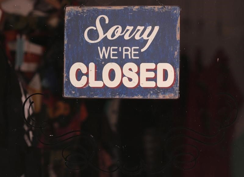 Recours contre l'ouverture des commerces le dimanche rejetes