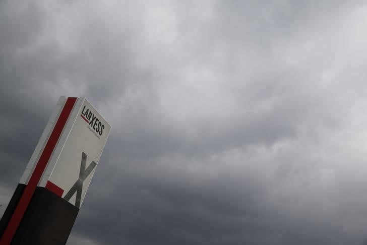 Lanxess: hausse de pres de 30% de l'ebitda en 2017