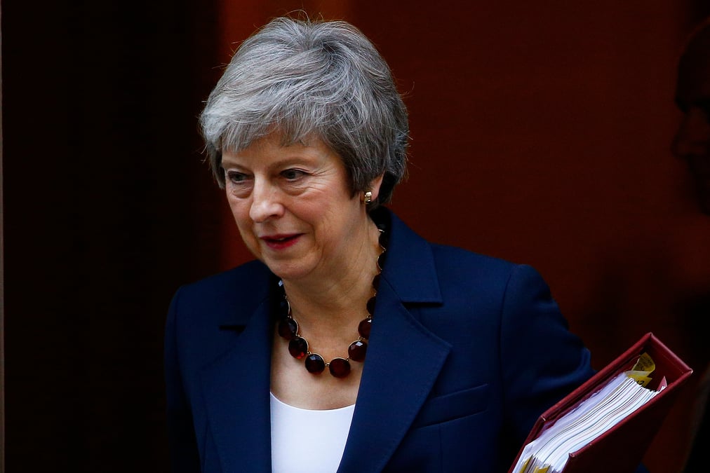 L'accord va mener au brexit, pas de second referendum, repete may