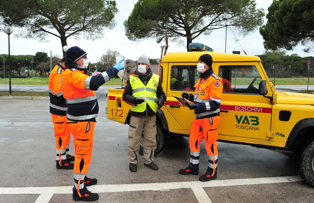 Coronavirus: plus de 712 deces de plus en italie, 8.215 victimes au total