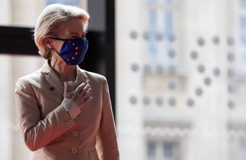 La campagne de vaccination de l'ue rattrape celle des etats-unis, dit von der leyen