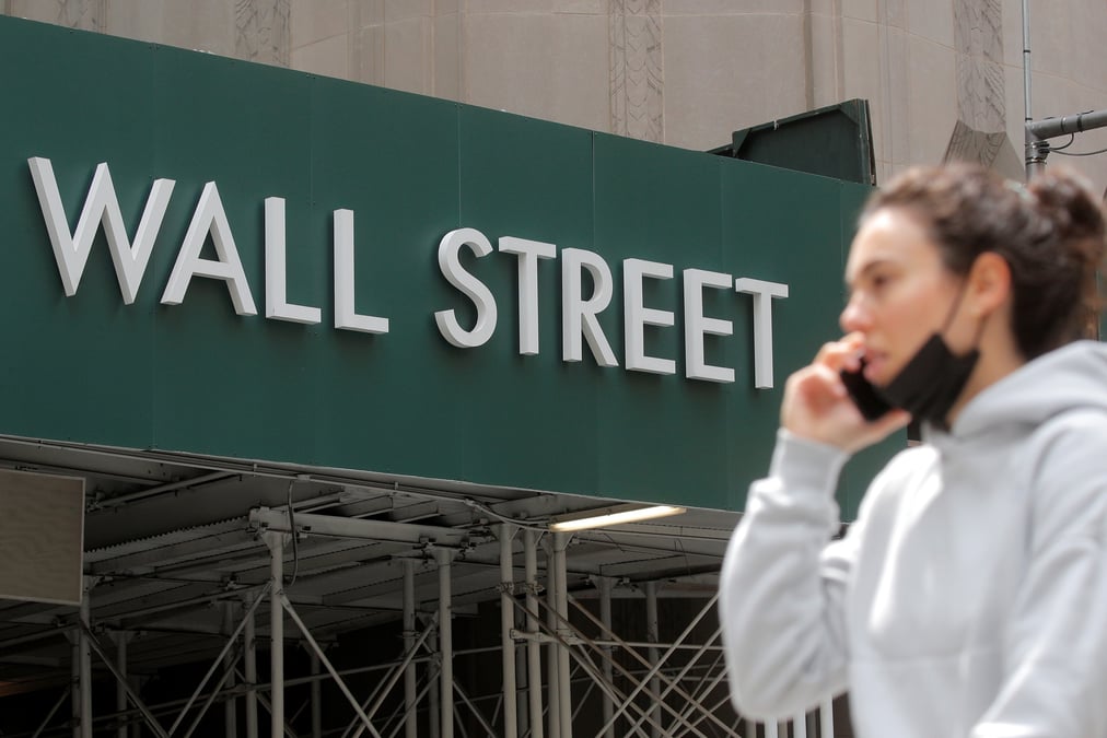 Wall street en ordre disperse a l'ouverture