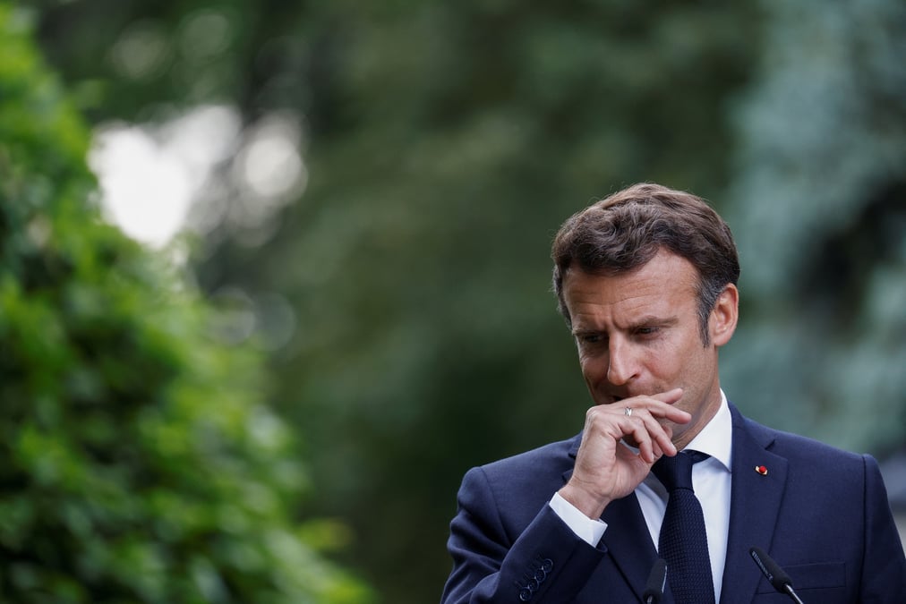 France: a peine evoquee, l'idee d'un gouvernement d'union nationale enterree