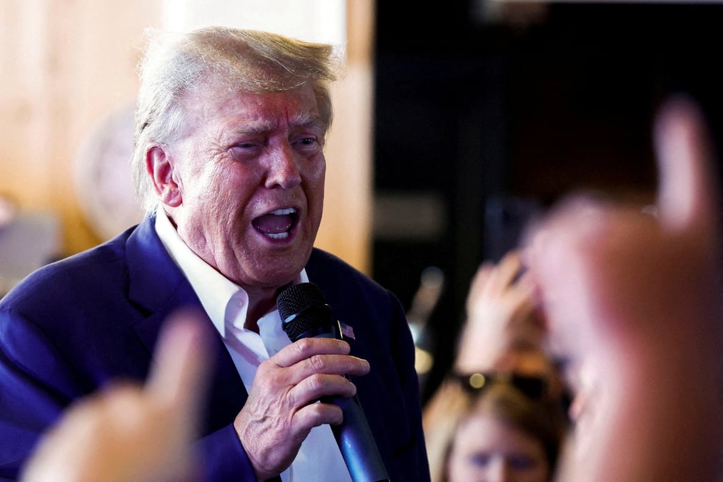 Donald trump en campagne dans l'iowa