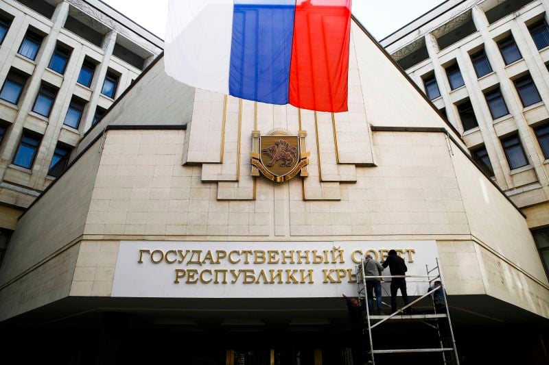 Les Ukrainiens de Crimée songent au départ