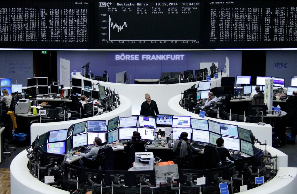 Les bourses europeennes dans le rouge a mi-seance