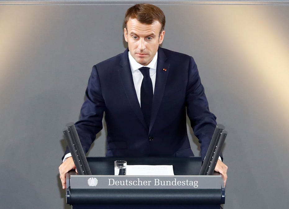 Macron invite l'allemagne a surmonter ses peurs pour reformer l'europe