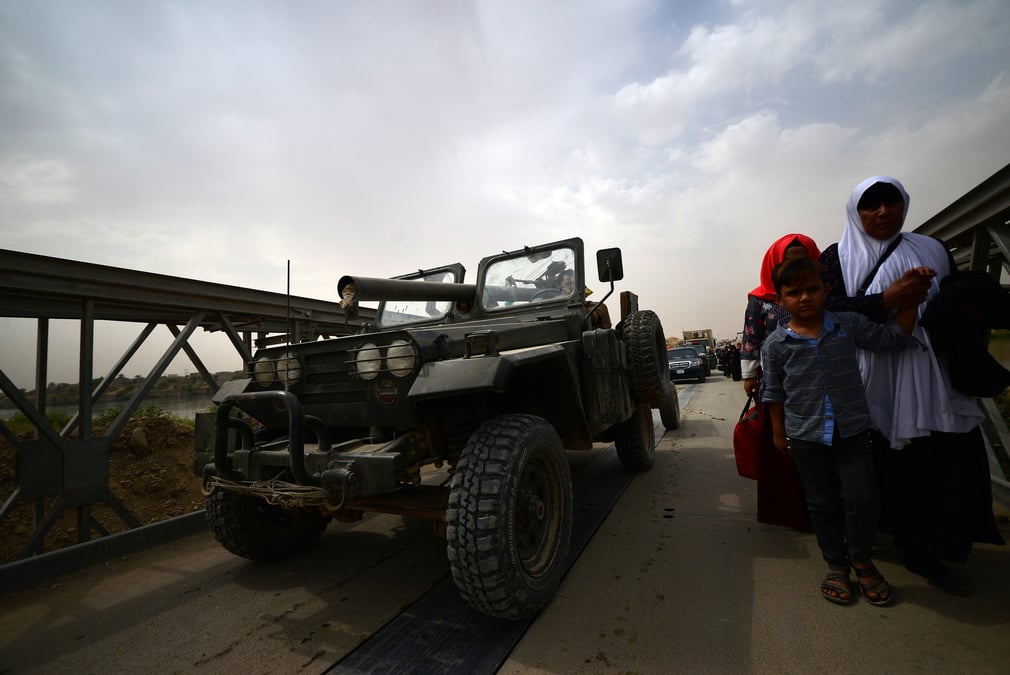 L'armee irakienne lance une offensive contre l'ei pres de kirkouk