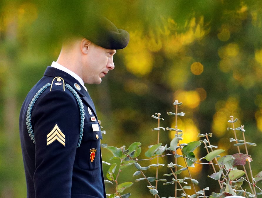 Etats-unis: bergdahl, deserteur en afghanistan, echappe a une peine de prison