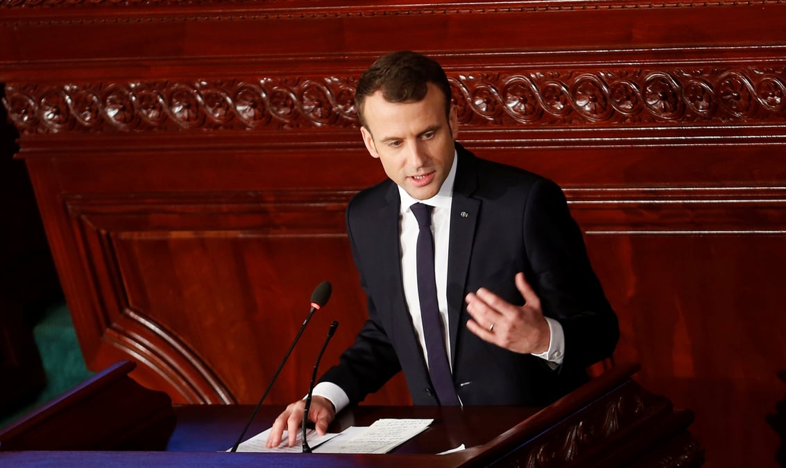 Un rapport emet des reserves sur le service national