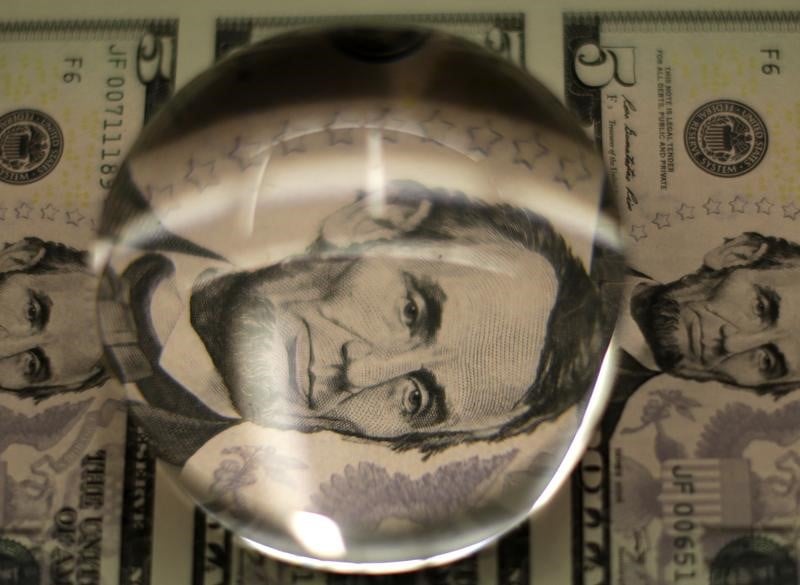 Le deficit commercial des etats-unis au plus haut depuis octobre 2008
