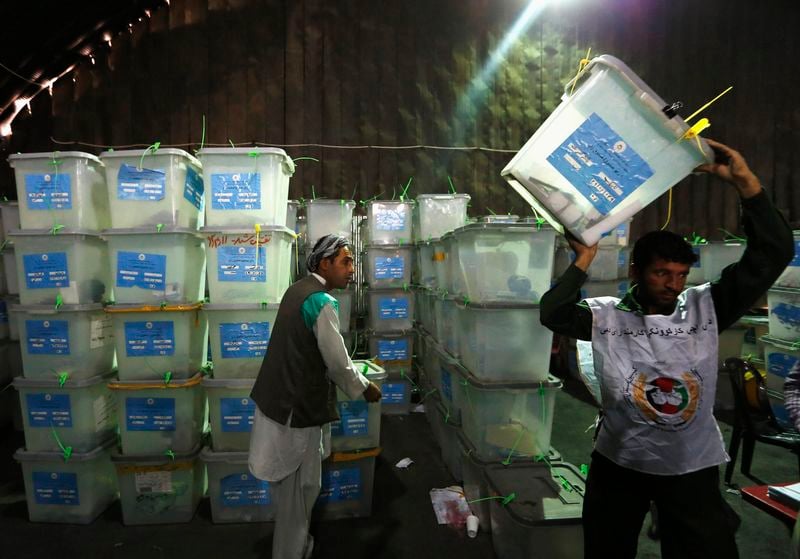 Nouvelles discussions sur le partage du pouvoir en Afghanistan