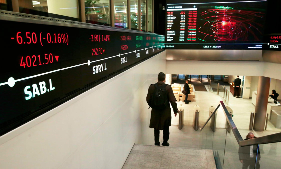 La bourse de londres en legere hausse a la mi-seance