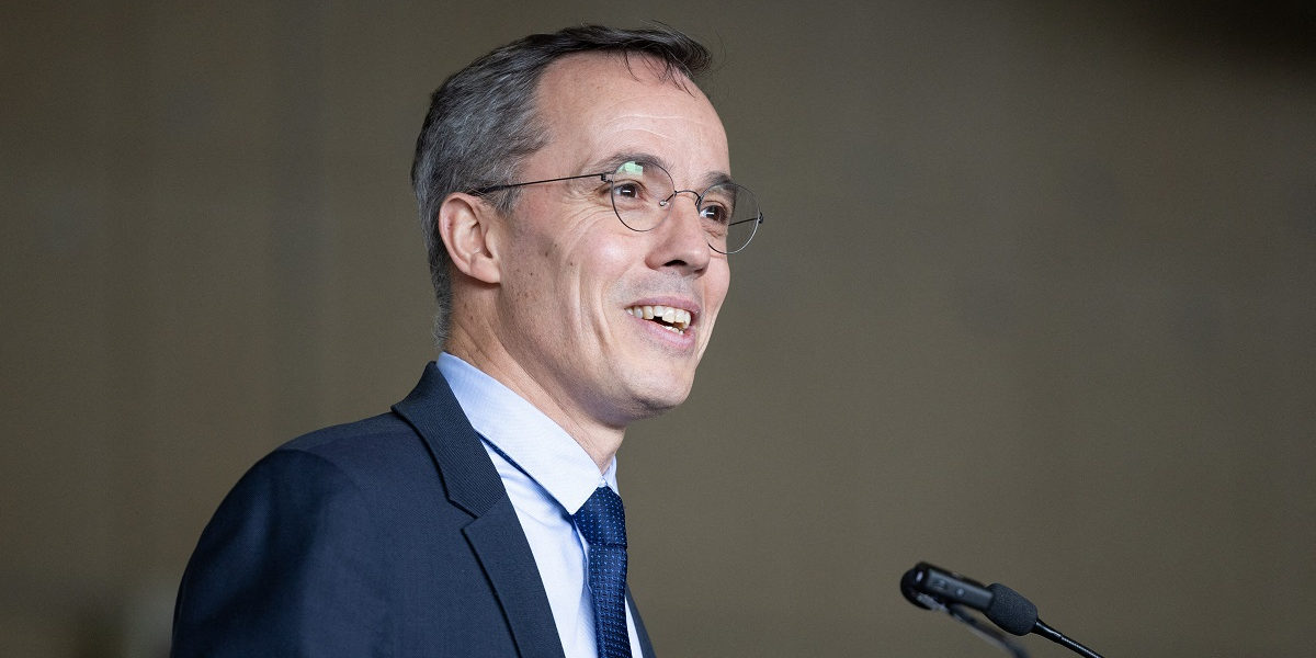 Nicolas Maes, le directeur général d'Orano, en mars dernier, sur le site d'Orano La Hague.