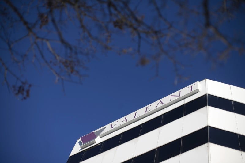 Valeant abaisse son objectif de ca pour 2016