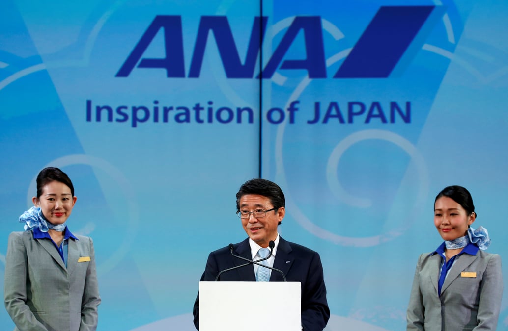 Ana passe commande de 15 dreamliners a boeing pour cinq milliards de dollars