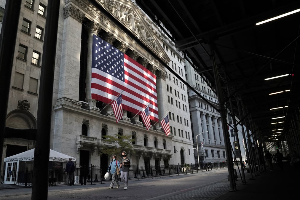 Wall street evolue en ordre disperse