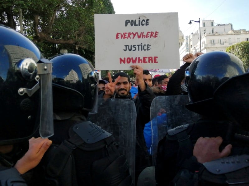 Tunisie: les manifestations contre les violence policieres continuent