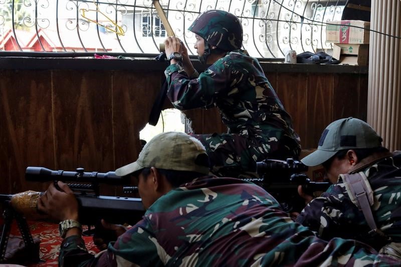 Deux mois de siege aux philippines face aux islamistes