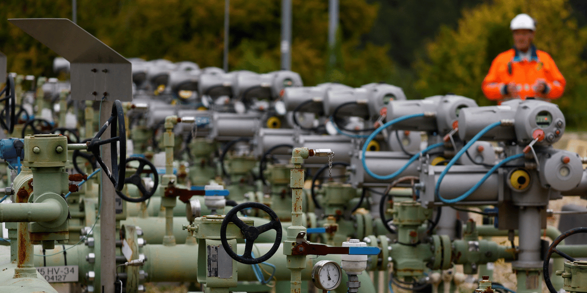 Le gaz européen n'était plus tombé sous ce seuil des 30 euros depuis début août, avant que n'émerge la possibilité d'une grève sur d'importantes installations gazières en Australie. Pour rappel, le TTF néerlandais culminait à 300 euros le MWh il y a pile un an.