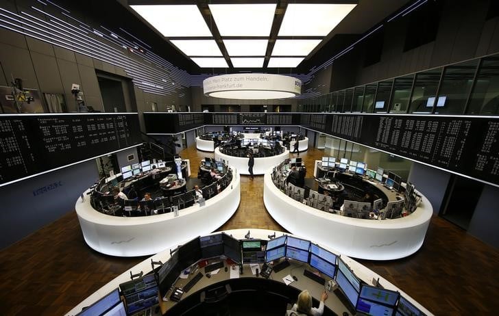 Les bourses europeennes ouvrent en nette baisse