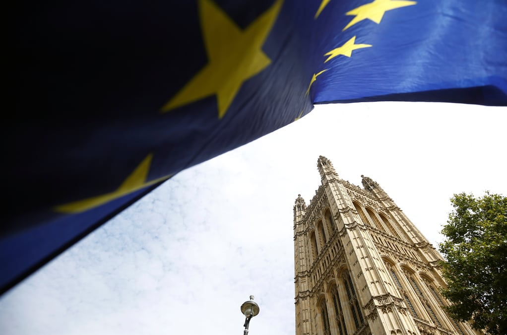 Brexit: londres evoque un retrait de clauses contestees par l'ue