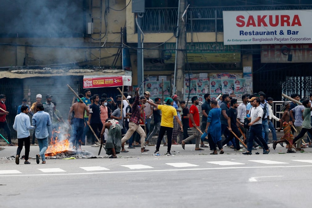 Manifestation contre le premier ministre hasina a dhaka