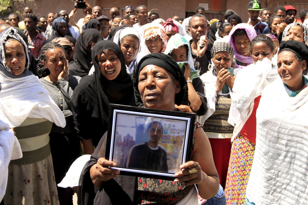Les ethiopiens en deuil apres le massacre de compatriotes en libye par l’etat islamique 