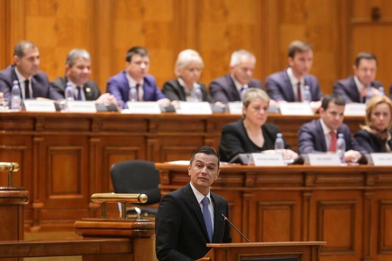 Echec d'une motion de censure contre le gouvernement roumain
