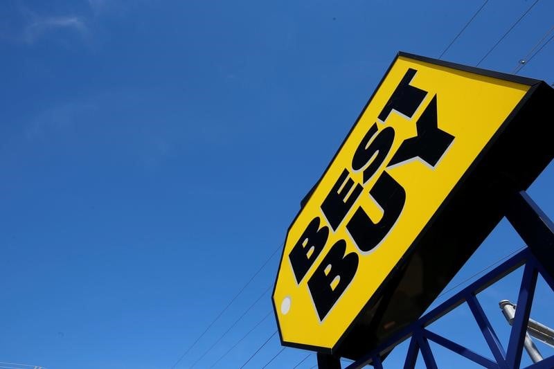 Best buy prudent malgre ses bons resultats, le titre chute