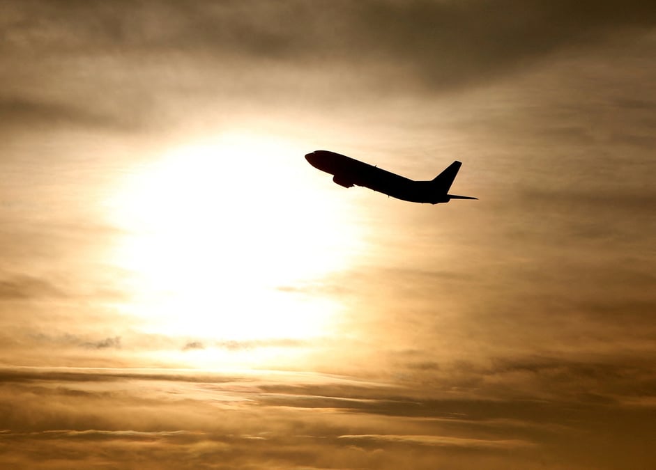 L'ue pourrait interdire l'ensemble de son espace aerien aux avions russes