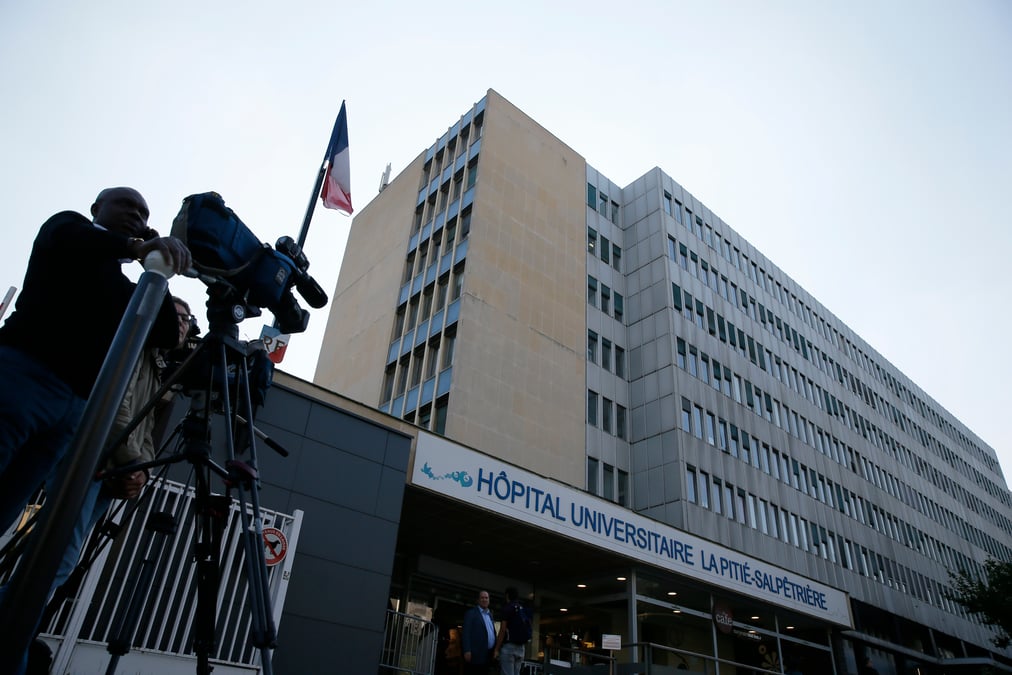 Gilets jaunes: l'intrusion dans un hopital fait debat