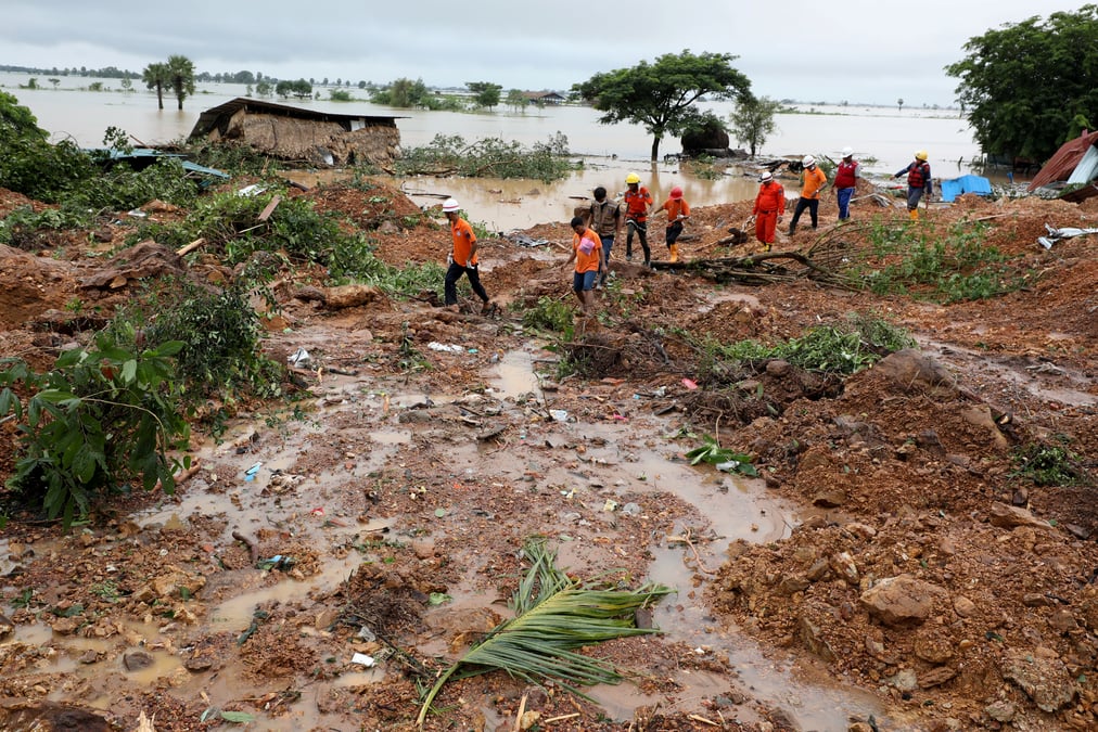 Birmanie: dix morts apres un glissement de terrain