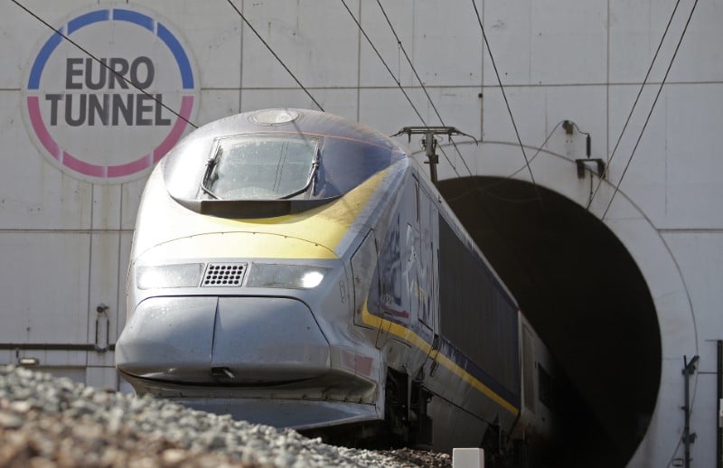 Eurotunnel ne voit pas d'impact negatif du brexit sur son activite