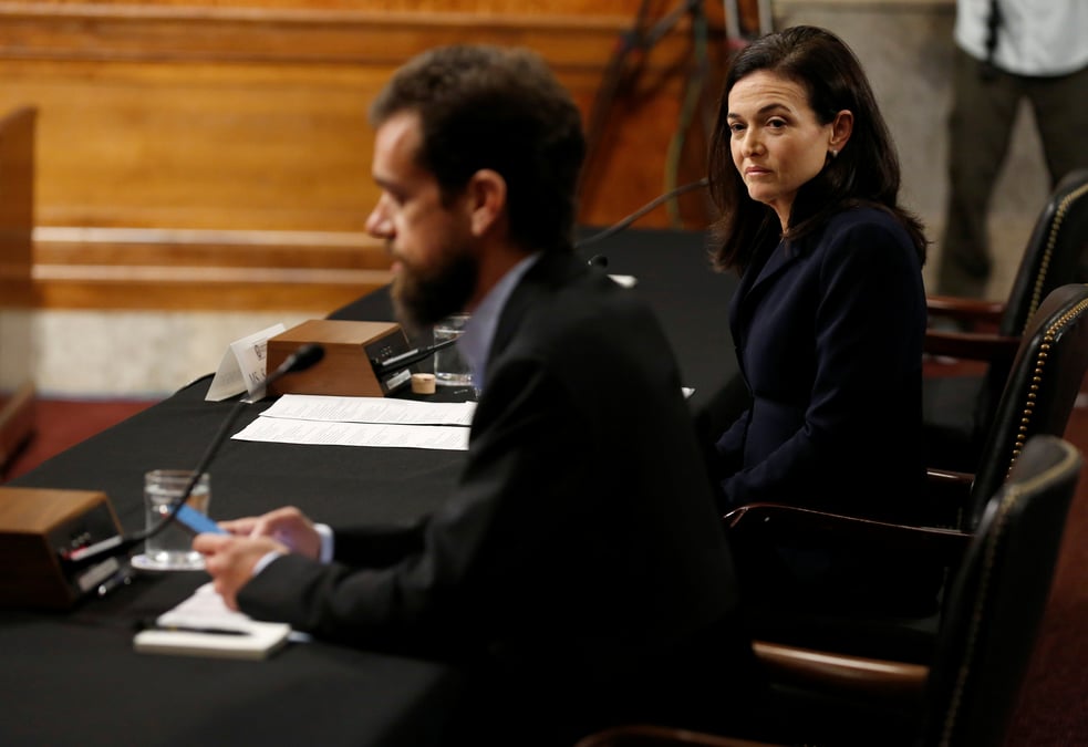 Ingerences electorales: facebook et twitter se defendent devant le congres