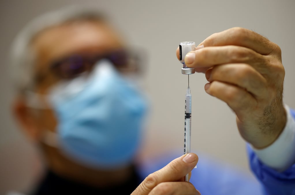 La vaccination en france ouverte a tous avant le 15 juin
