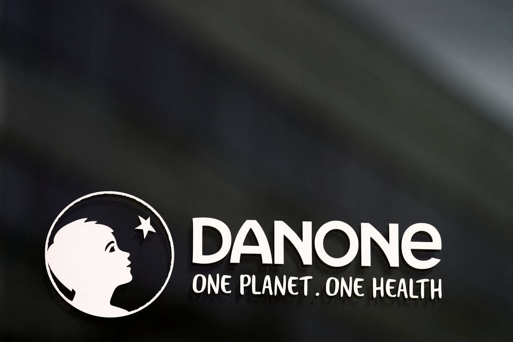 Danone cede au chinois mengniu ses parts dans yashili et inner mongolia dairy