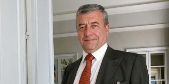 André Yché