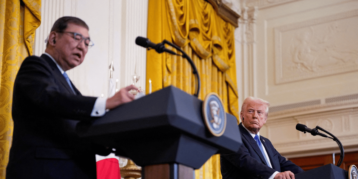 S’il ménage son allié américain, Donald Trump, le Premier ministre japonais, Shigeru Ishiba, combat fermement les droits de douane de ce dernier.