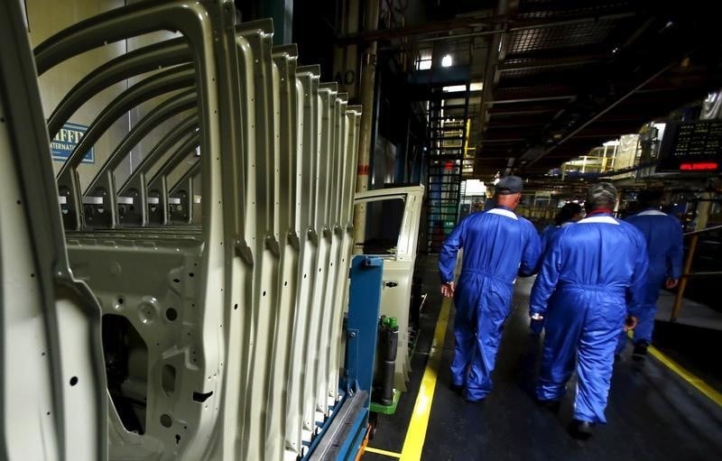 Selon markit, le secteur manufacturier accelere legerement aux etats-unis