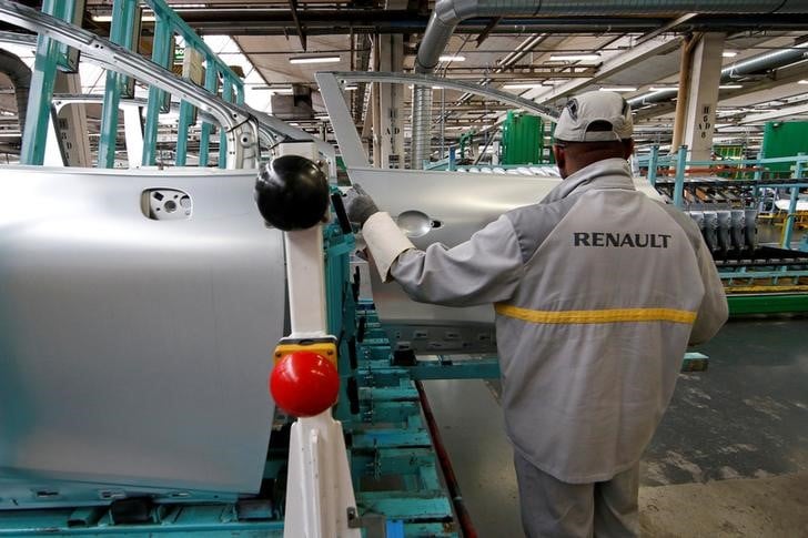 Net rebond de la production industrielle en mai avec l'auto
