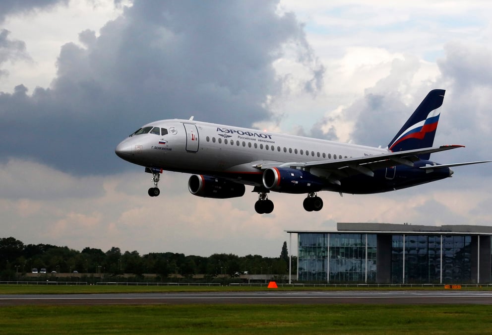 La Russie tente de relancer le Sukhoi Superjet 100 sans équipements occidentaux.